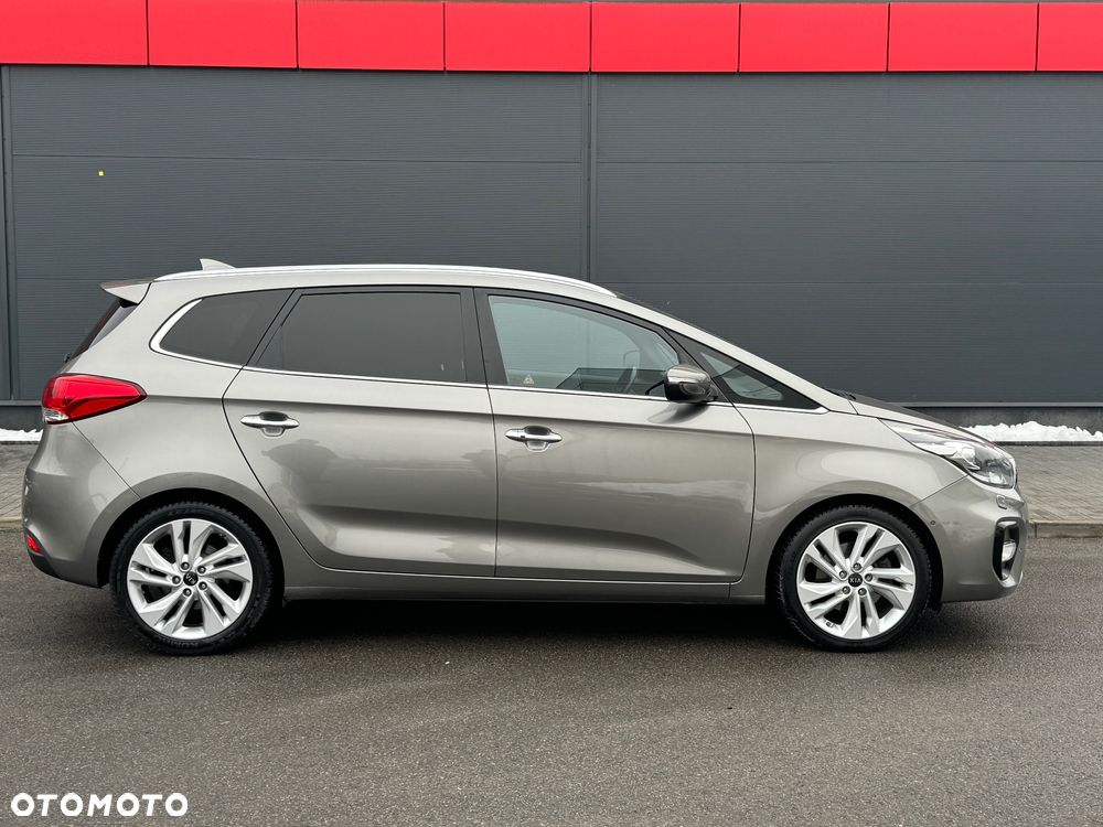 Kia Carens 1.7 CRDi Business Line 7os 7DCT - 12