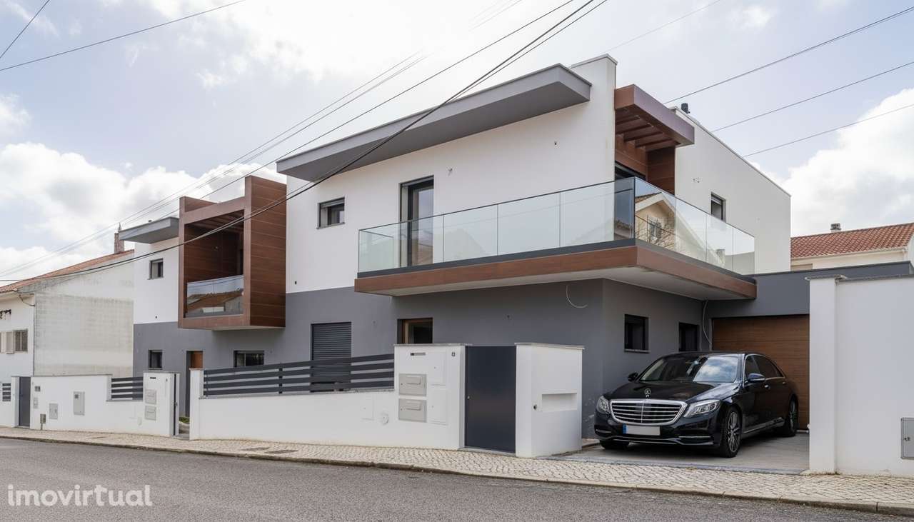 Moradia T4 com piscina em Odivelas - Grande imagem: 2/60