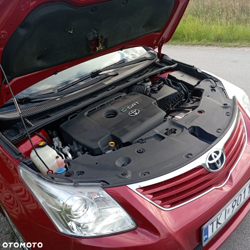 Toyota Avensis 2.2 D-CAT 2010 - 24
