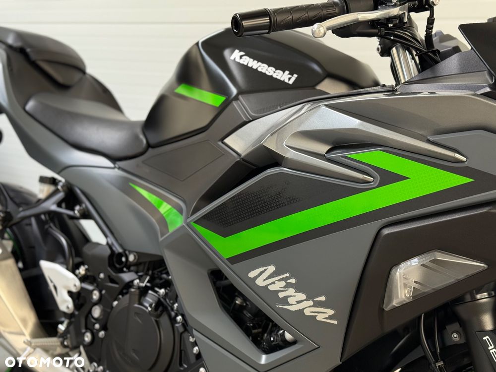 Kawasaki Ninja 500 - 16