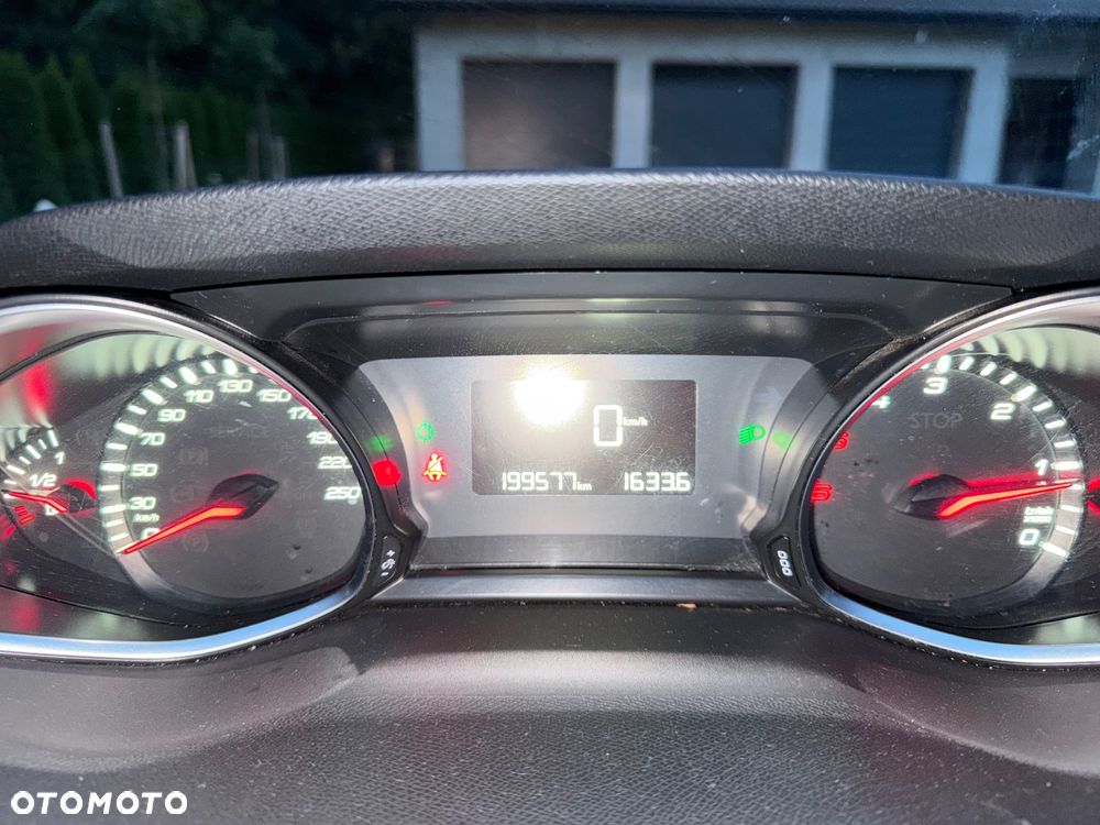 Peugeot 308 1.6 BlueHDi Active S&S - 15