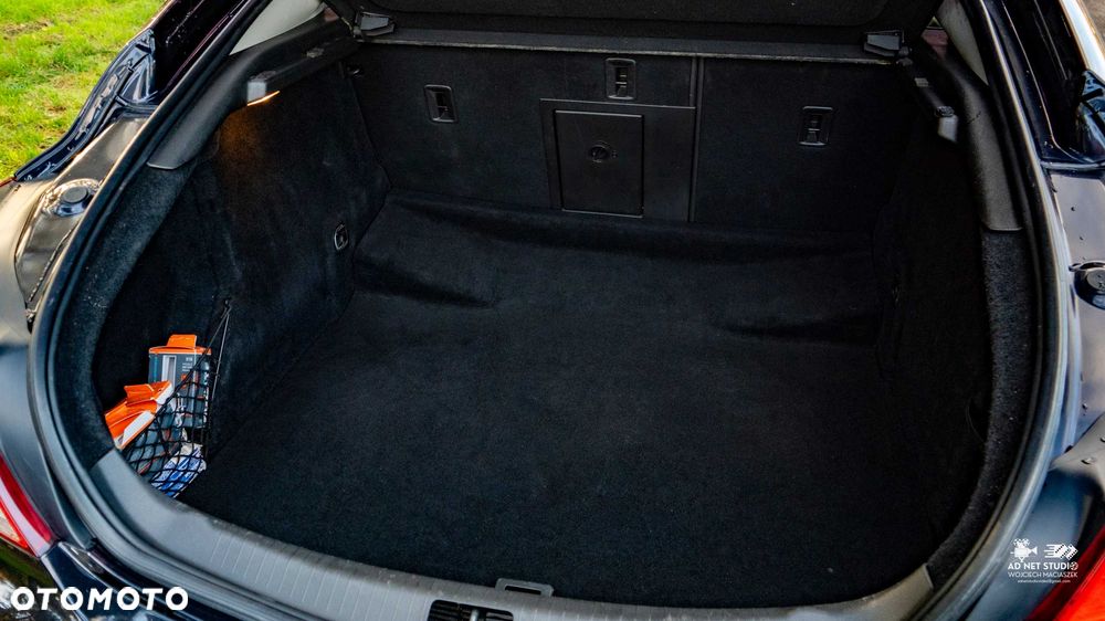 Opel Insignia - 12