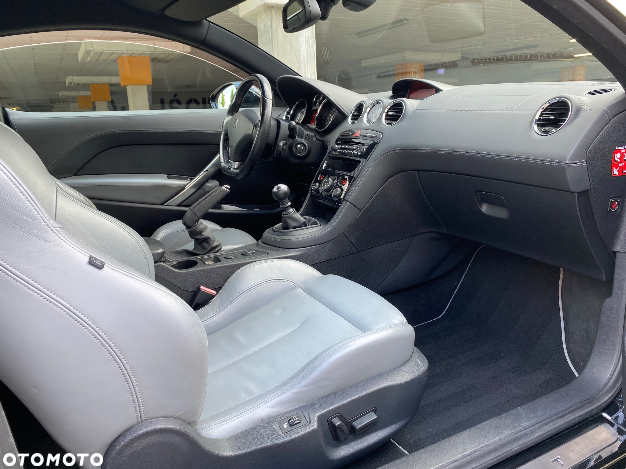 Peugeot RCZ 1.6 200 THP - 23
