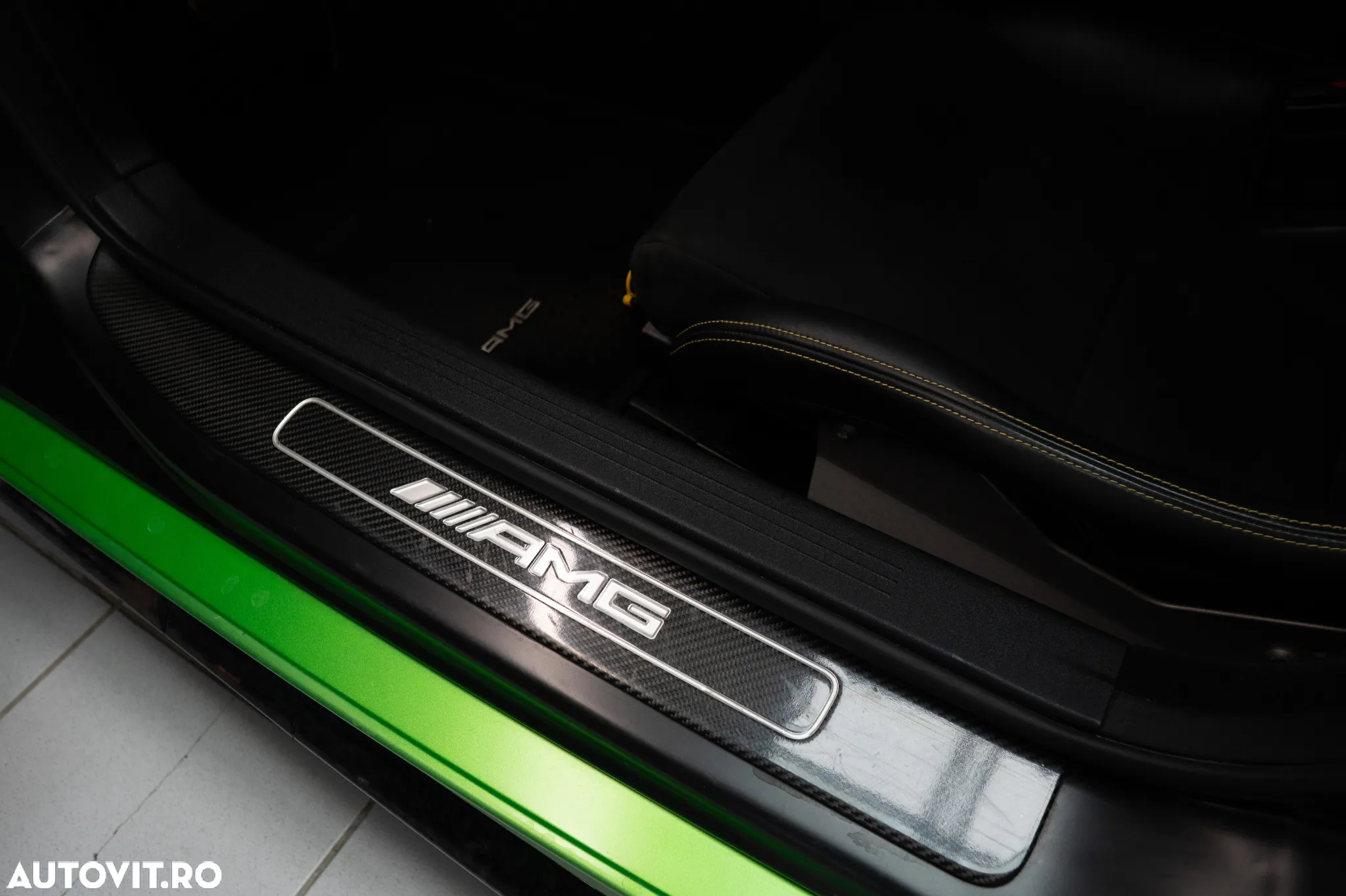 Mercedes-Benz AMG GT R - 19