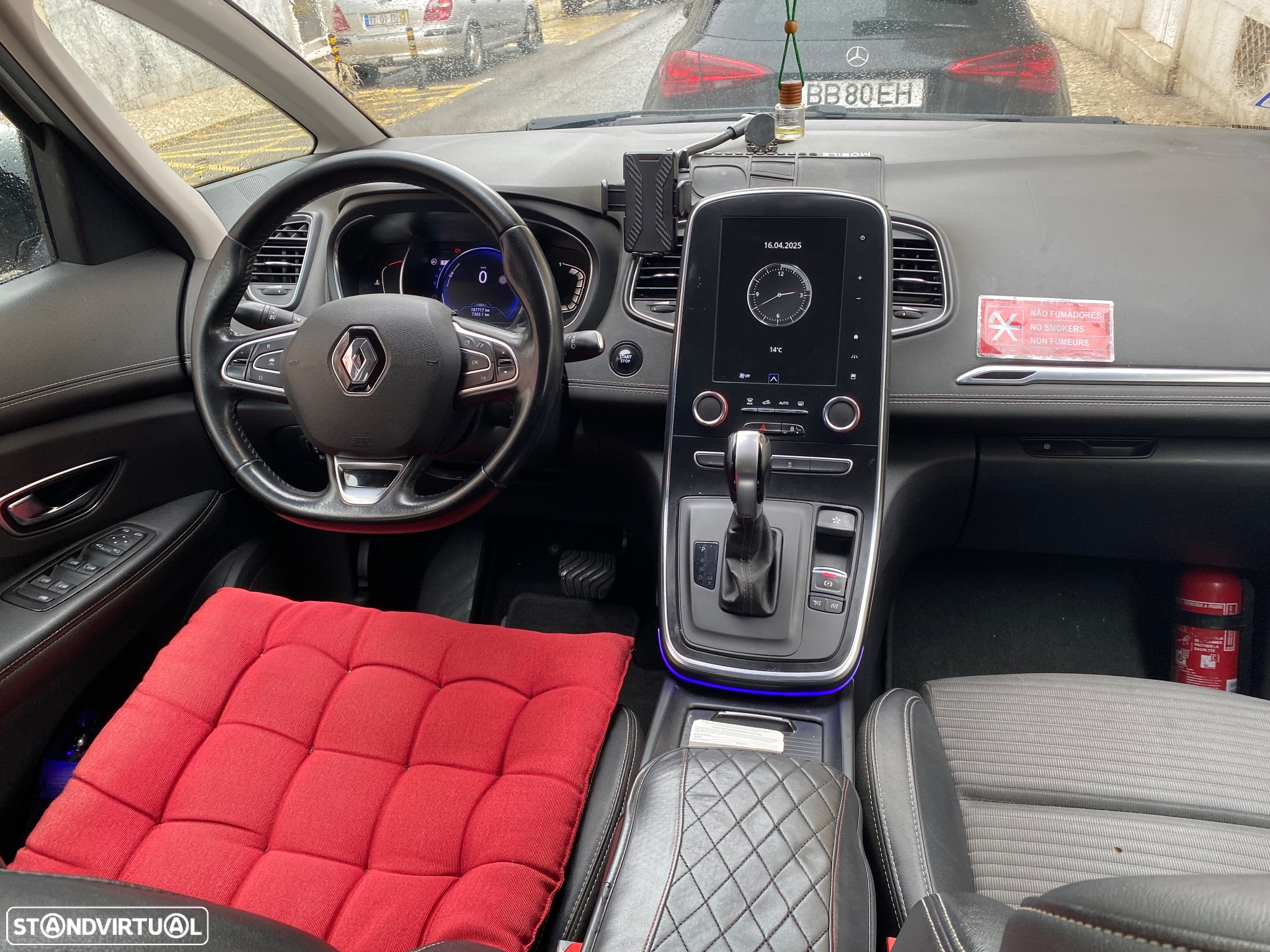 Renault Grand Scénic 1.5 dCi Bose Edition EDC SS - 4