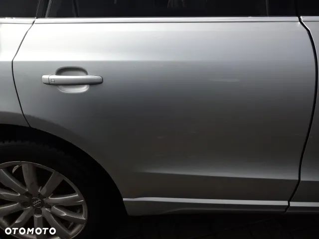Kompletne tylne prawe drzwi Audi Q5 8R,LX7W - 1