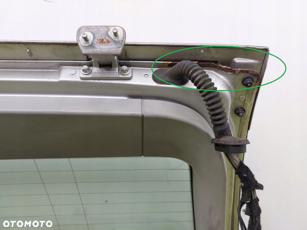 Klapa tył tylna BAGAŻNIKA Mercedes C-klasa W203 2000-2007 KOMBI 744 SREBRNY - 10