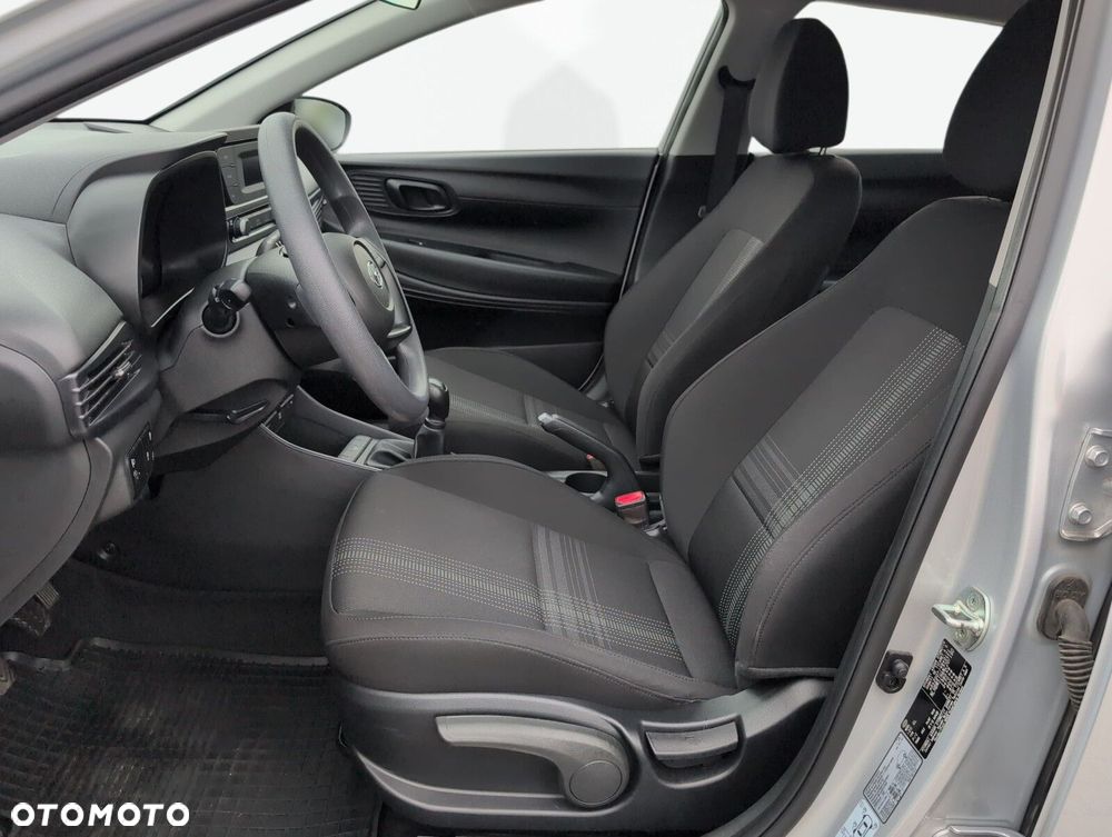 Hyundai i20 1.2 Pure - 15