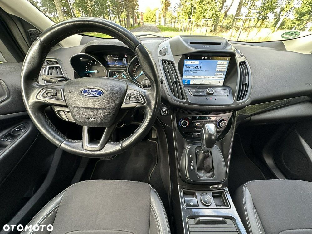 Ford Kuga - 35