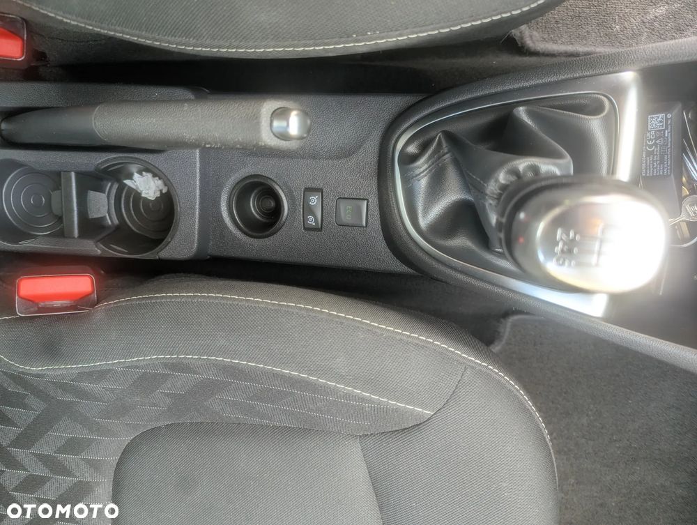 Renault Captur - 19