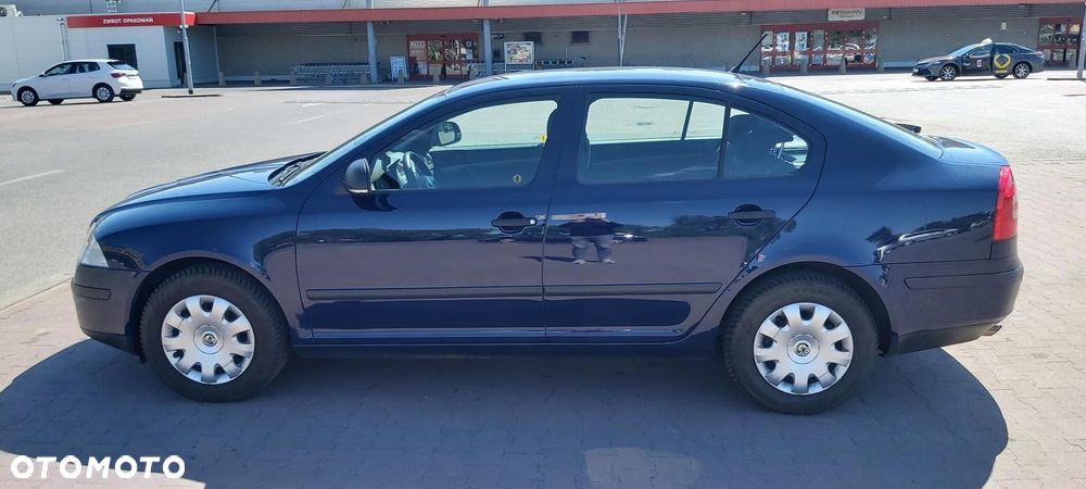 Skoda Octavia 1.6 Tour - 6