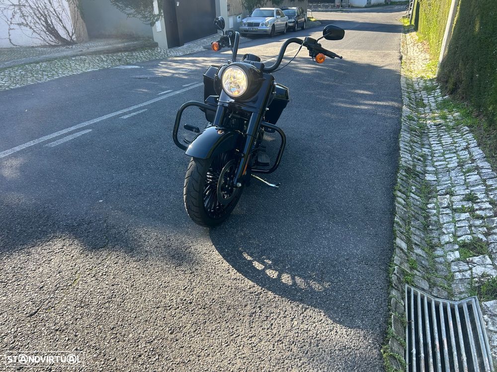 Harley-Davidson FLHR Road King Special 107 - 5