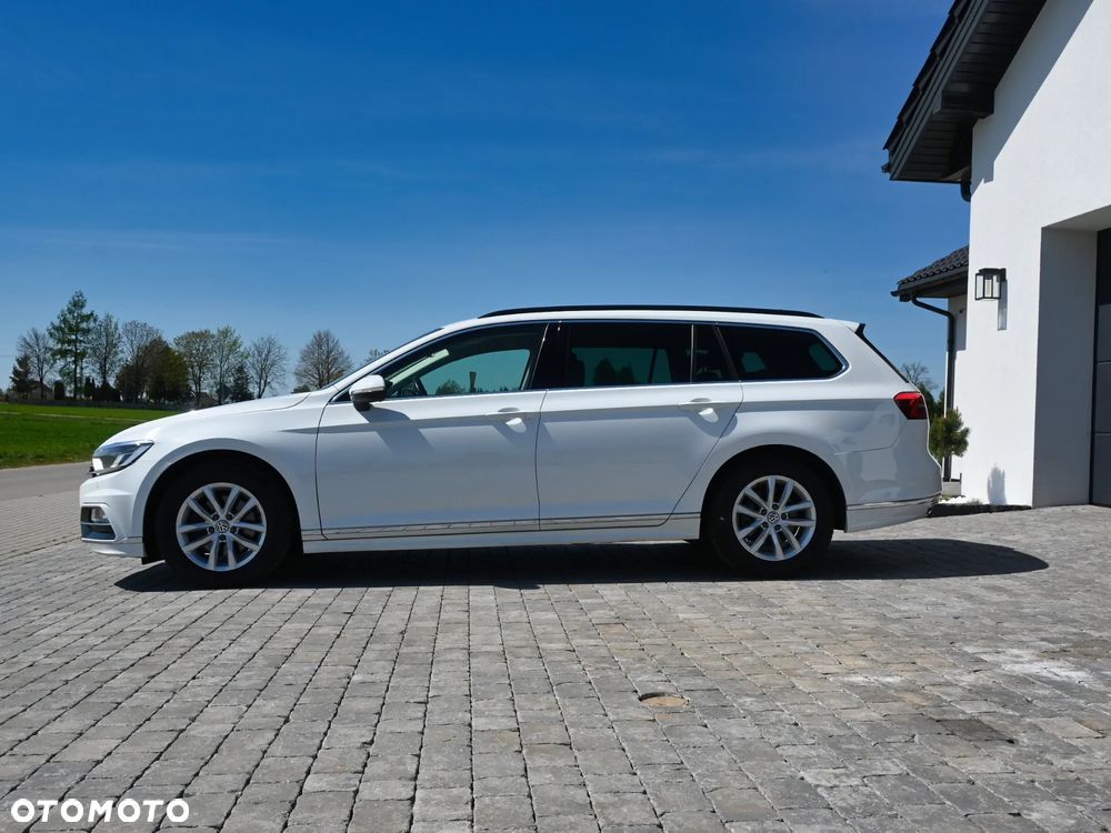 Volkswagen Passat - 5