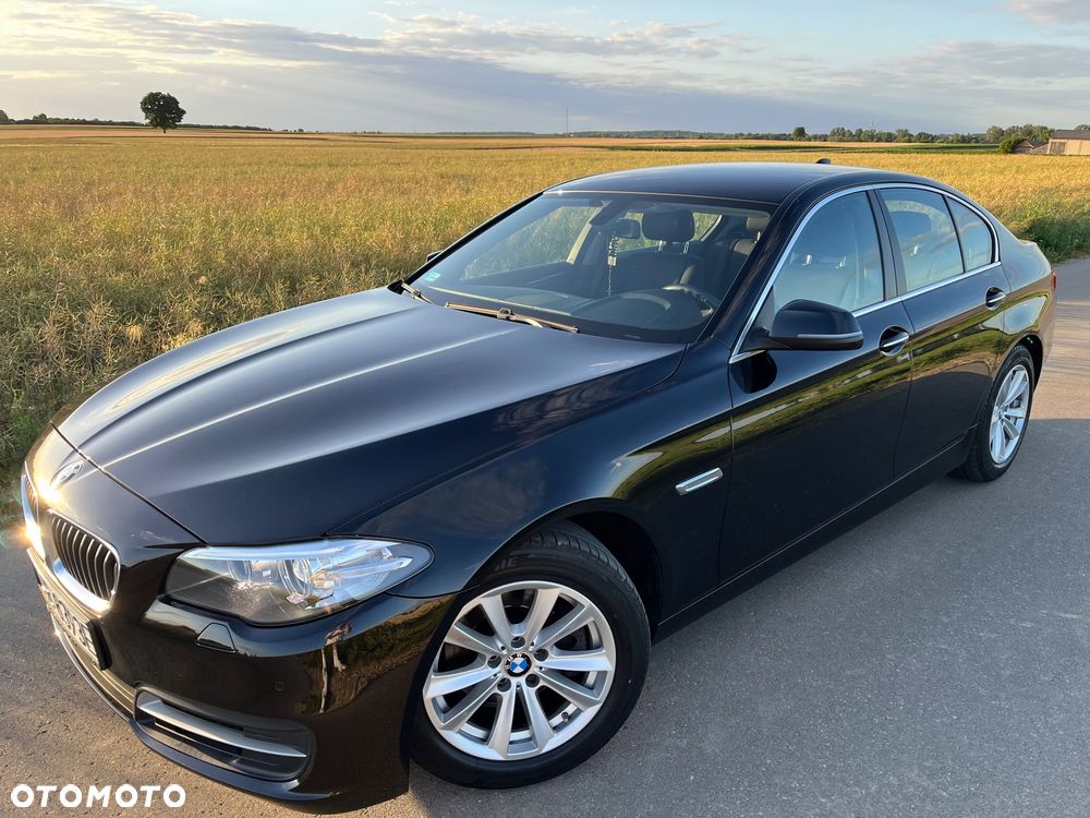 BMW Seria 5 518d Sport - 3