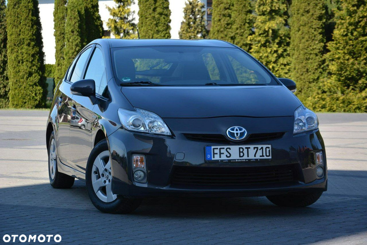 Toyota Prius - 8