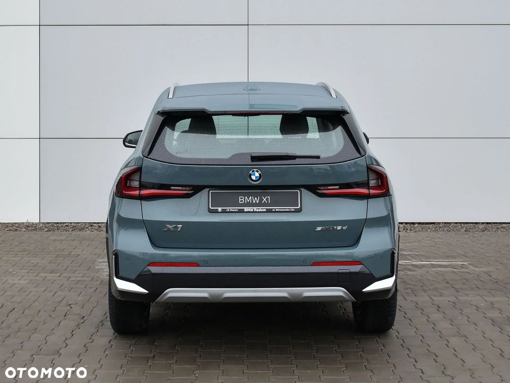 BMW X1 sDrive18d xLine - 8