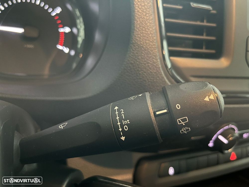 Peugeot Expert 1.5 BlueHDi L2H1 Semi-Vidrado - 20