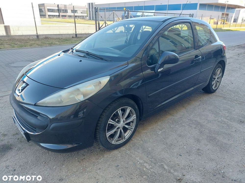 Peugeot 207 - 2
