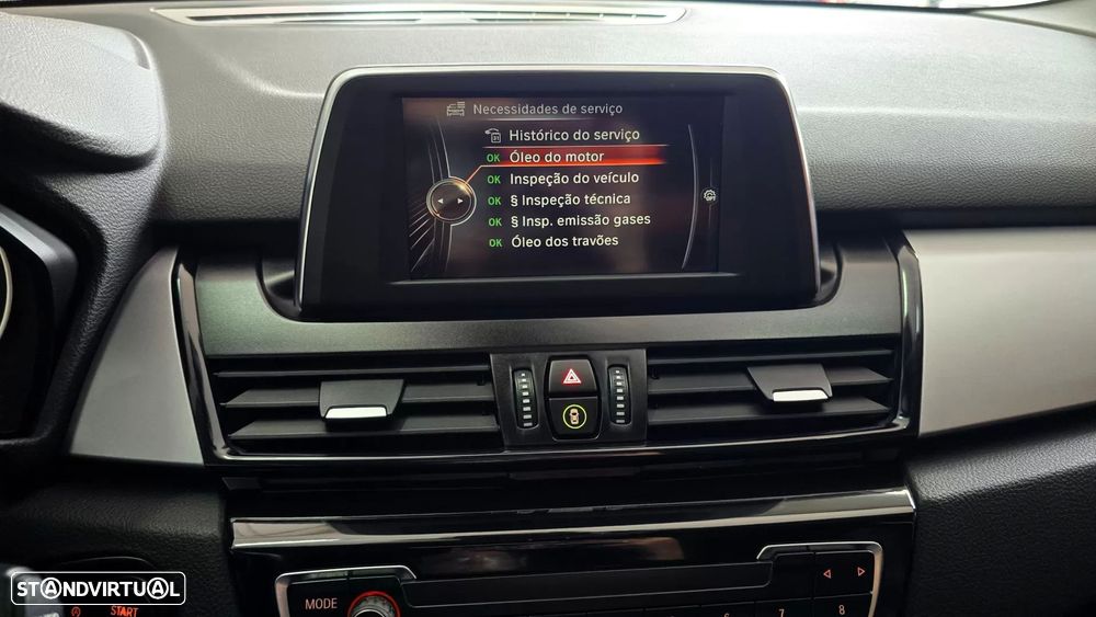 BMW 216 Active Tourer d Line Sport Auto - 38