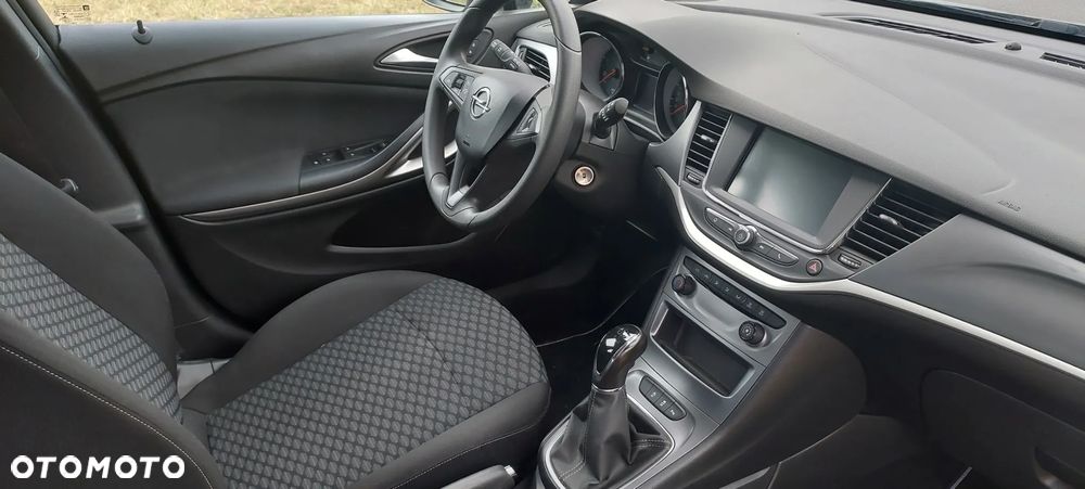 Opel Astra 2020