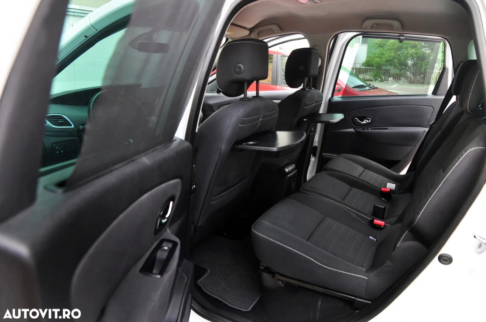 Renault Scenic dCi 110 LIMITED - 21