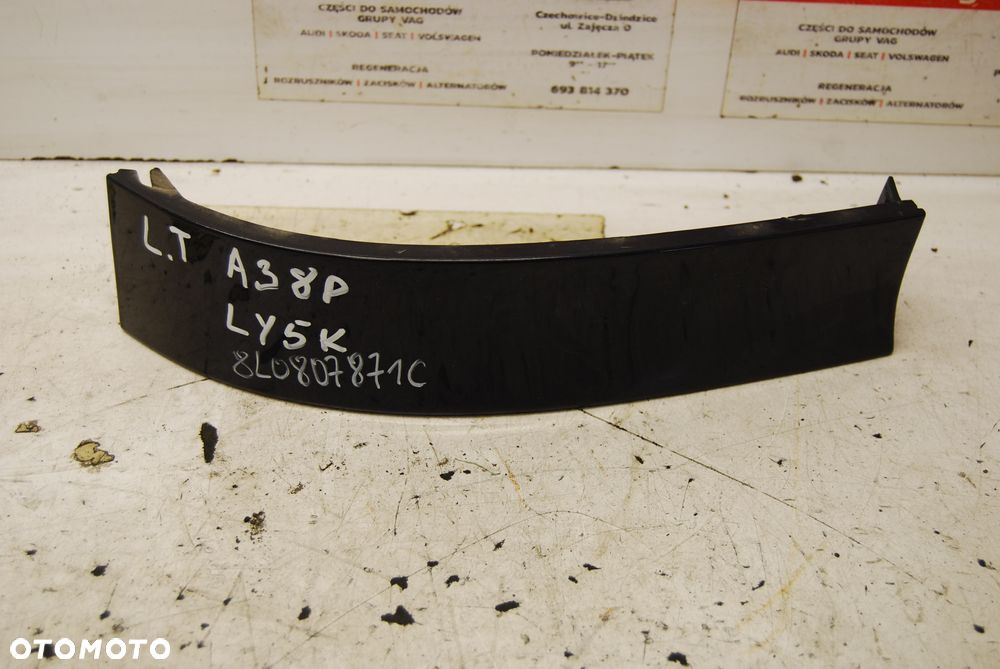 LISTWA POD LAMPĘ LEWA AUDI A3 8L 8L0807871A LZ9U/ LZ9Y/ LY5K/ LY5M/ LY5K/ LZ9W 8L0807871C - 8