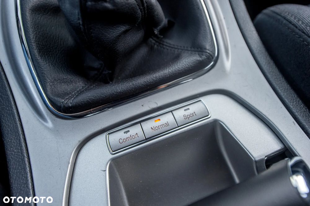 Ford S-Max 2.5 Titanium - 33