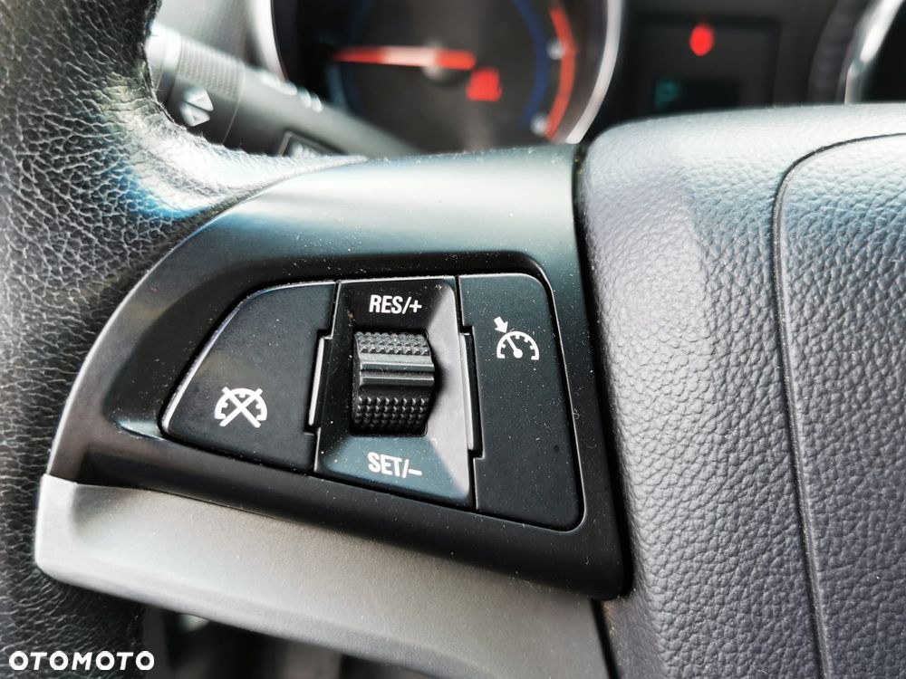 Chevrolet Cruze 2.0 D LTZ - 19