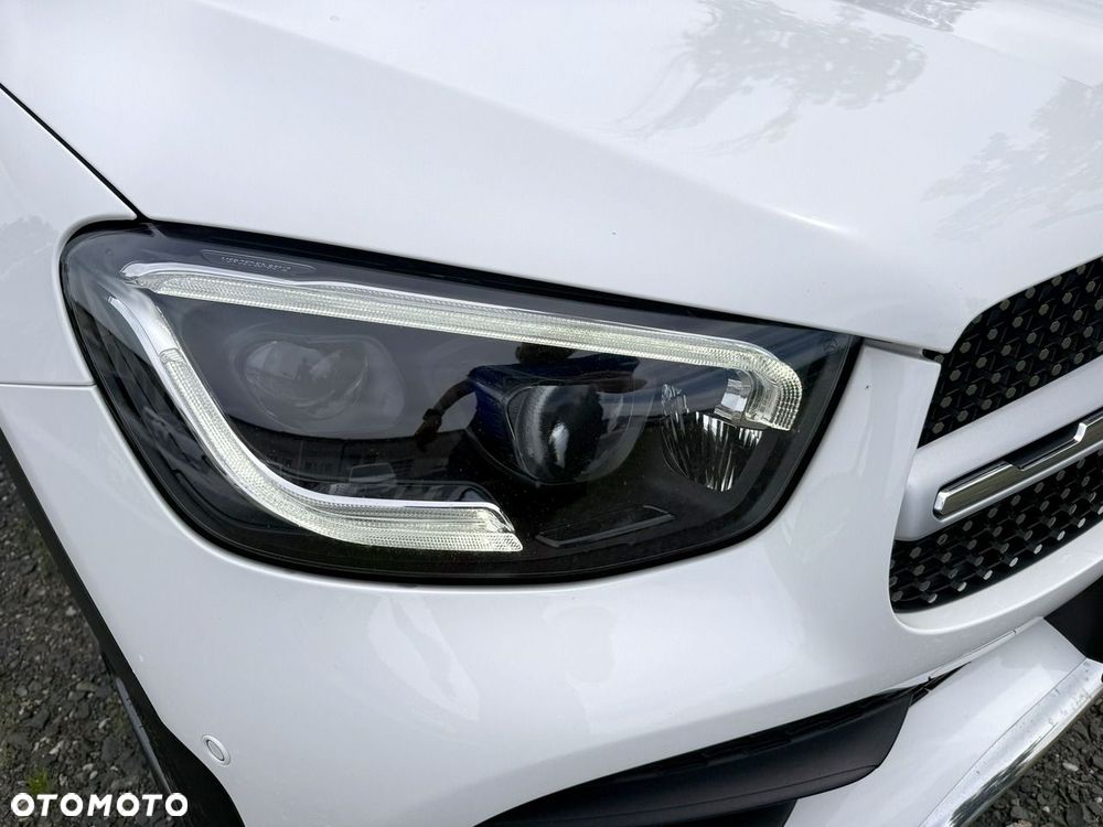 Mercedes-Benz GLC - 26
