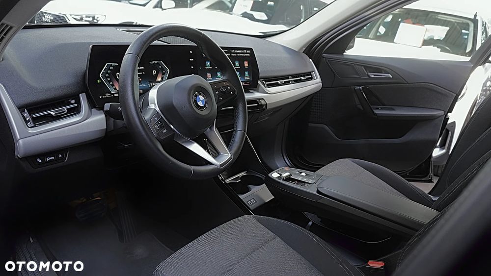BMW X1 sDrive18i - 14