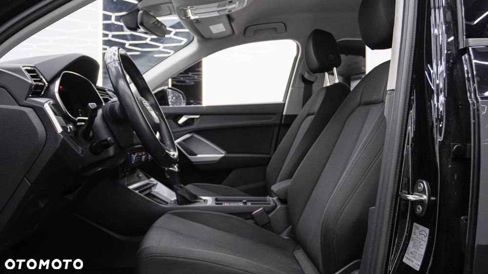 Audi Q3 35 TFSI mHEV Advanced S tronic - 17