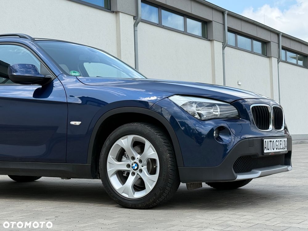 BMW X1 sDrive18i - 12