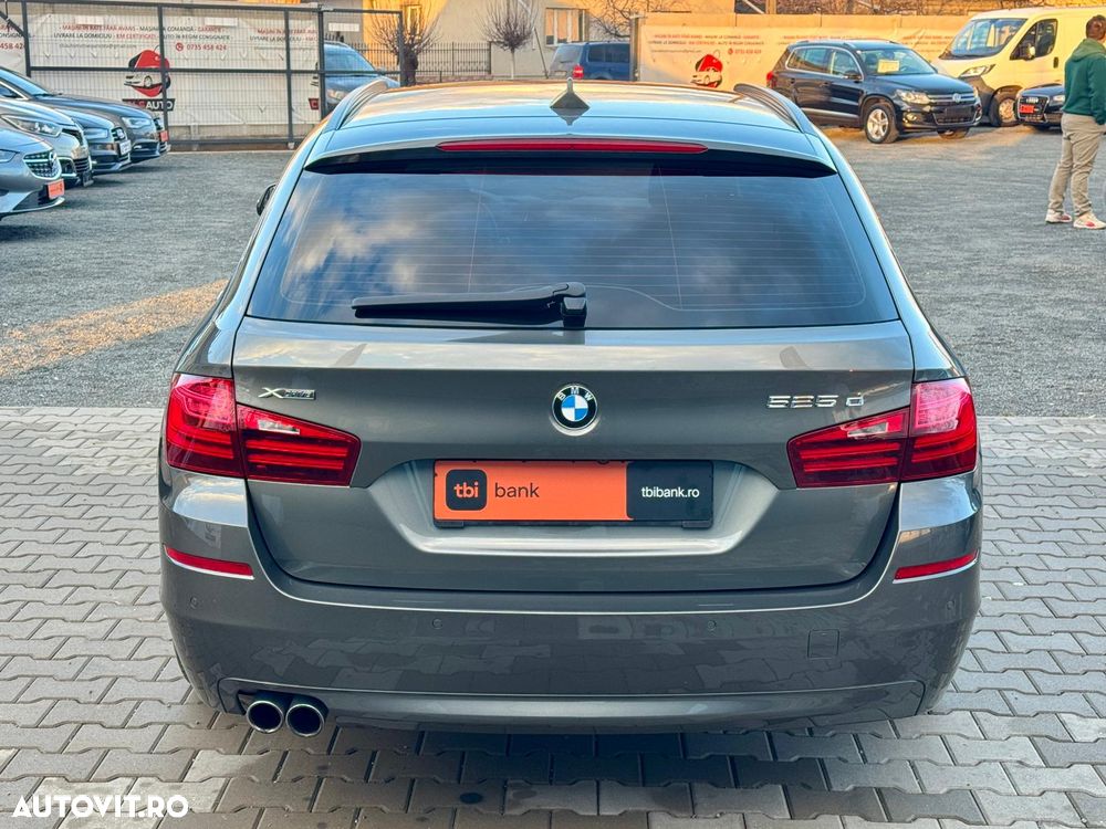 BMW Seria 5 525d xDrive Aut. - 7