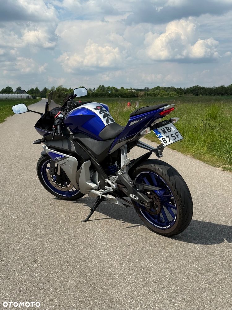 Yamaha YZF - 7