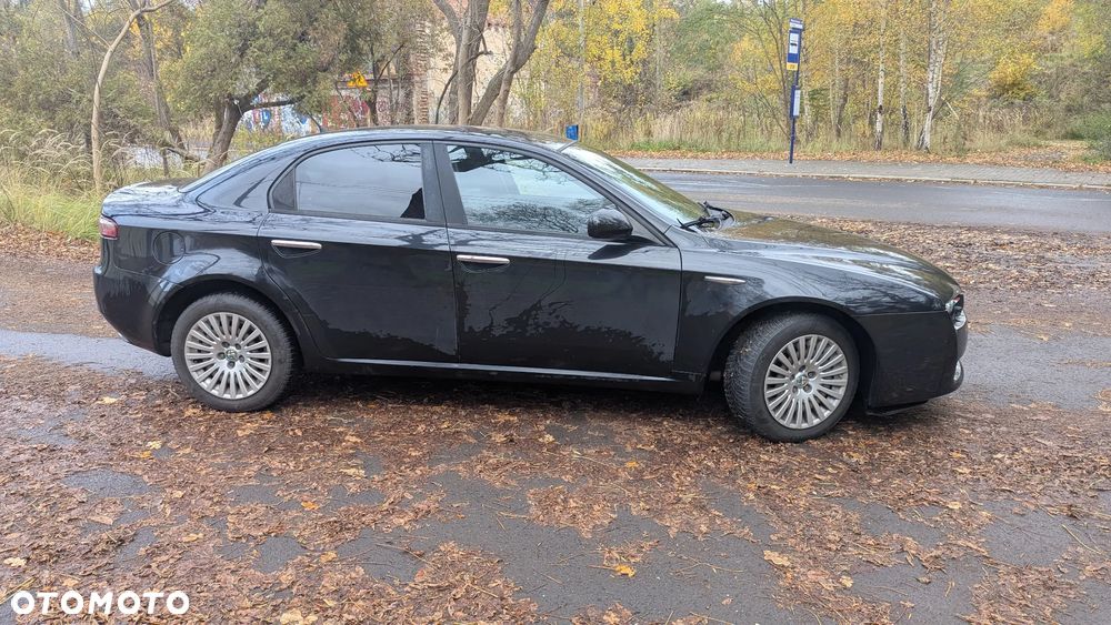 Alfa Romeo 159 1.9 JTDM 8V DPF - 11