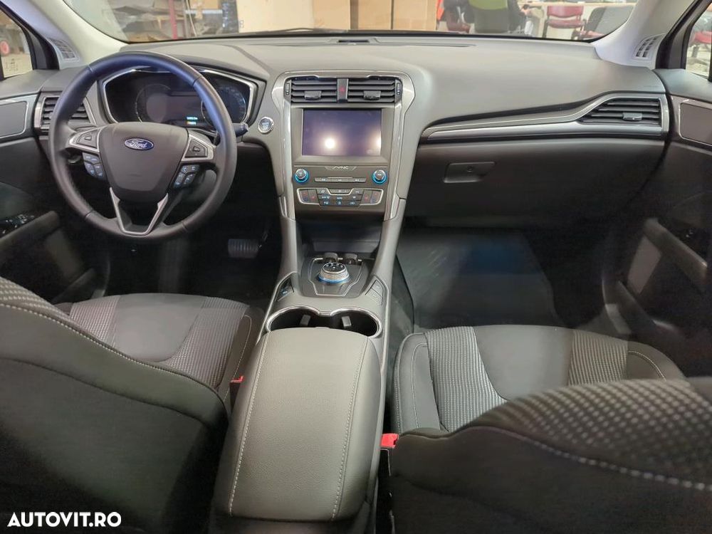 Ford Mondeo 2.0 TDCi Aut. AWD Titanium - 3