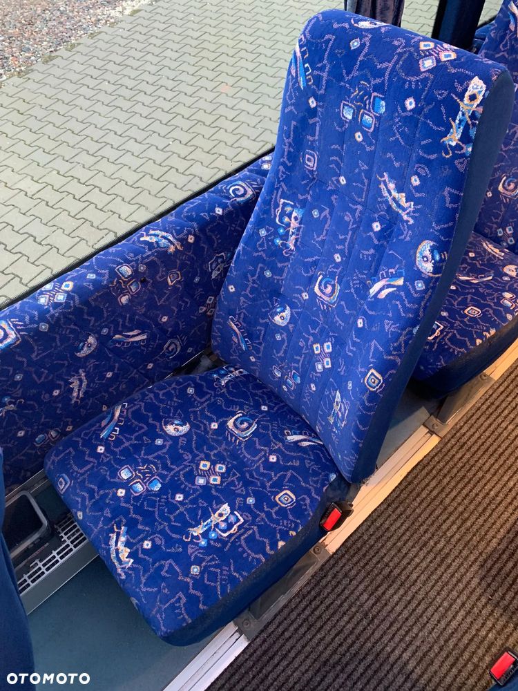 Mercedes-Benz Sprinter 515 CDI 21 miejsc siedzących + 5 stojących - 13