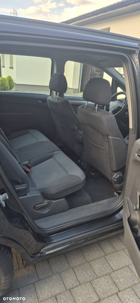 Opel Zafira 1.8 Cosmo - 12
