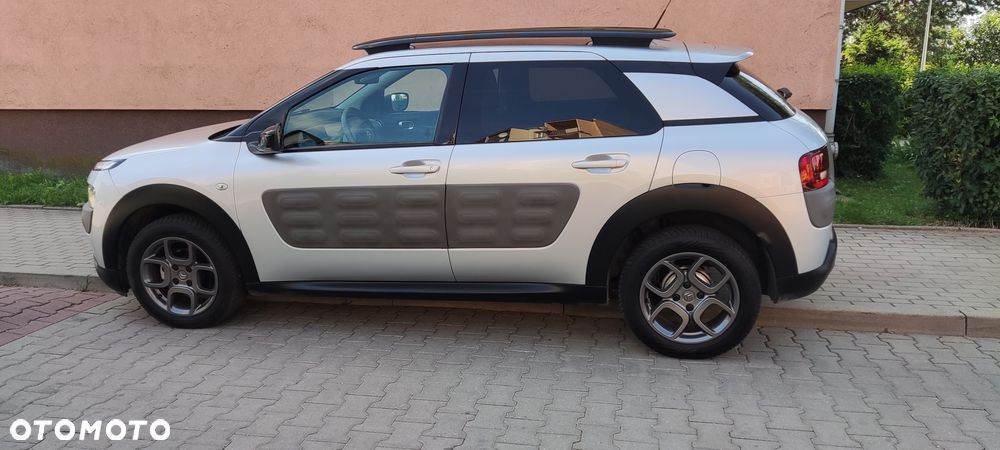 Citroën C4 Cactus 1.2 PureTech Shine EU6 - 35