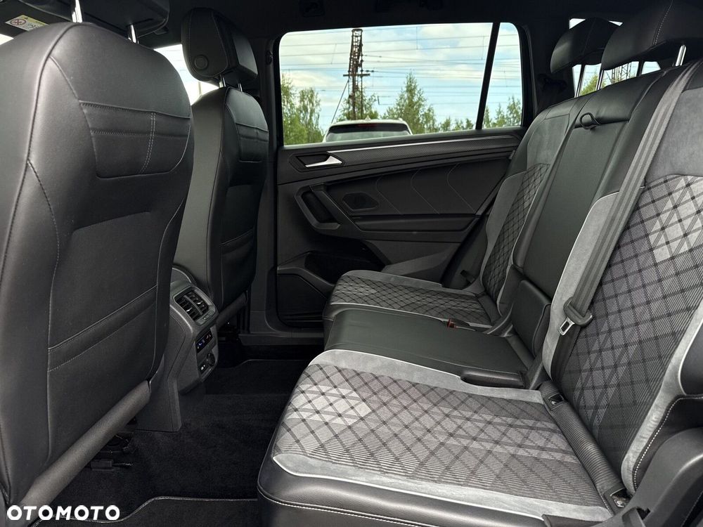 Volkswagen Tiguan Allspace 2.0 TDI 4Mot R-Line DSG - 34