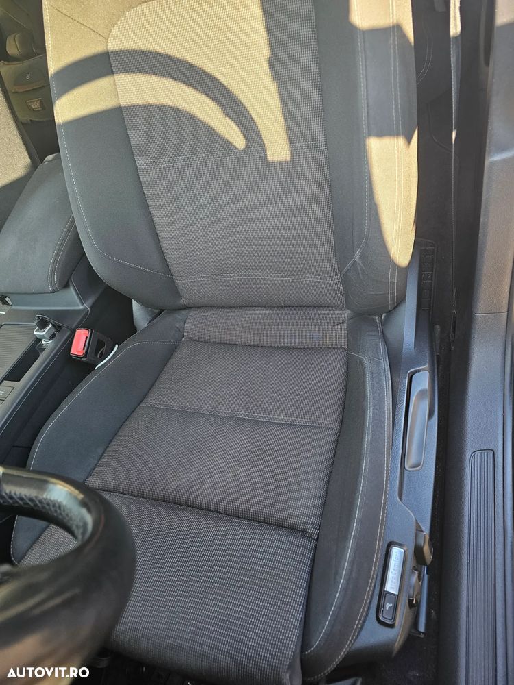 Volkswagen Passat 2.0 TDI DSG (BlueMotion Technology) Comfortline - 7