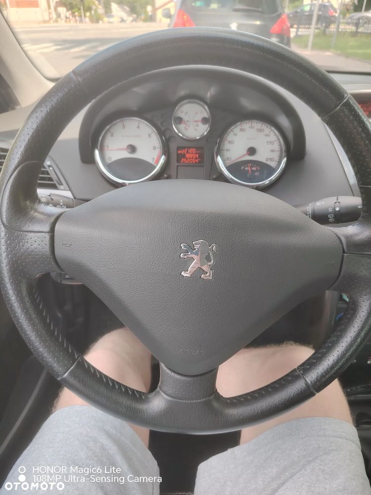 Peugeot 207 150 Turbo Sport - 28
