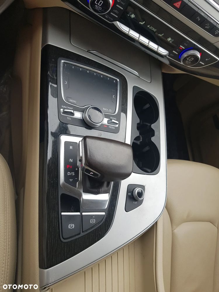 Audi Q7 - 14