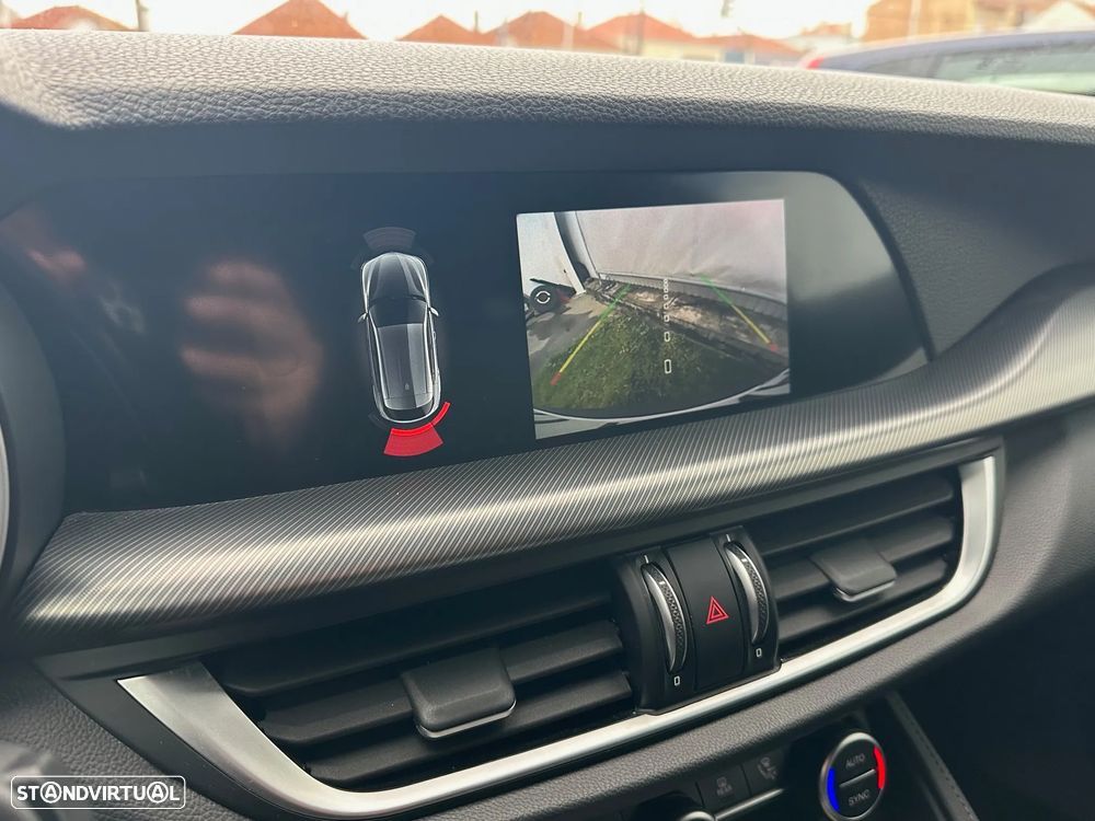 Alfa Romeo Stelvio 2.2 D Sprint AT8 - 9