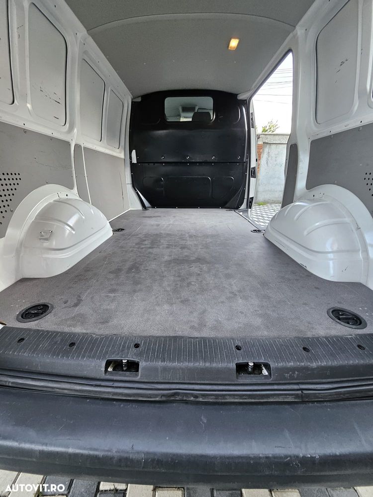 Volkswagen Transporter T6 - 25