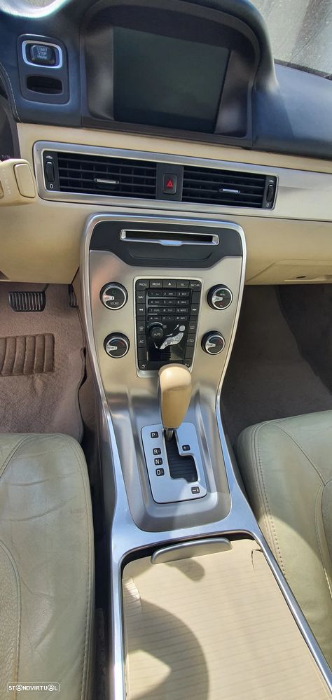 Volvo S80 2.4 D5 Summum Geartronic - 21