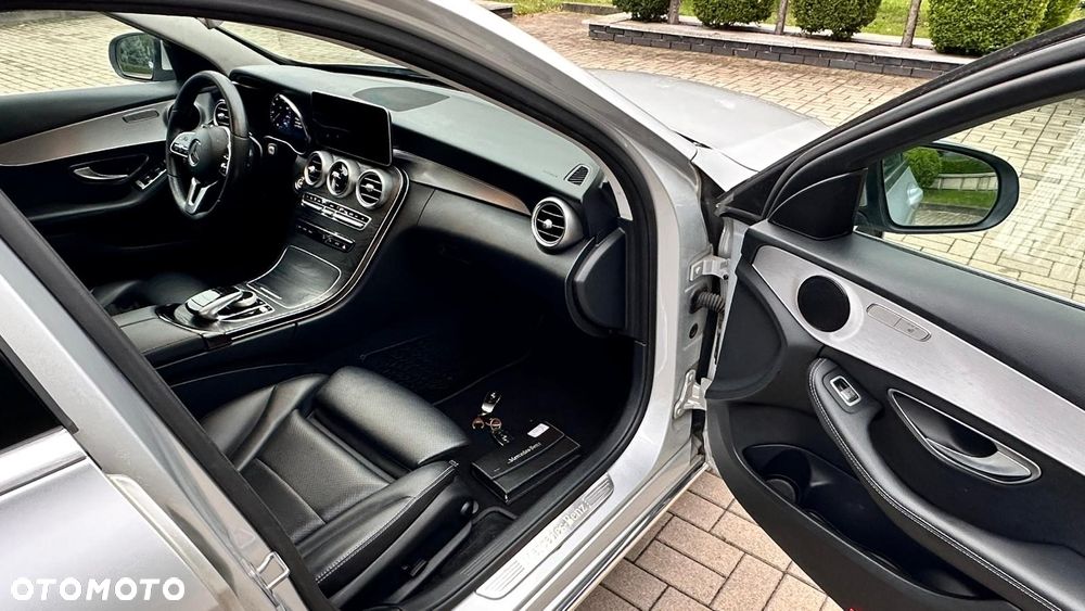 Mercedes-Benz Klasa C 200 d 9G-TRONIC Avantgarde - 6