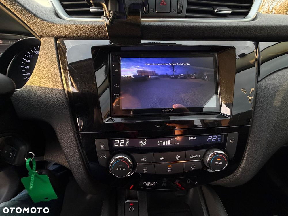 Nissan Qashqai 1.6 DCi 4x4 N-Connecta EU6 - 33