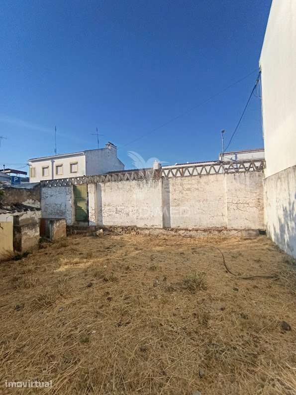 Terreno de 110 m2, para construção de moradia unifamiliar T4 | Camp... - Grande imagem: 4/19
