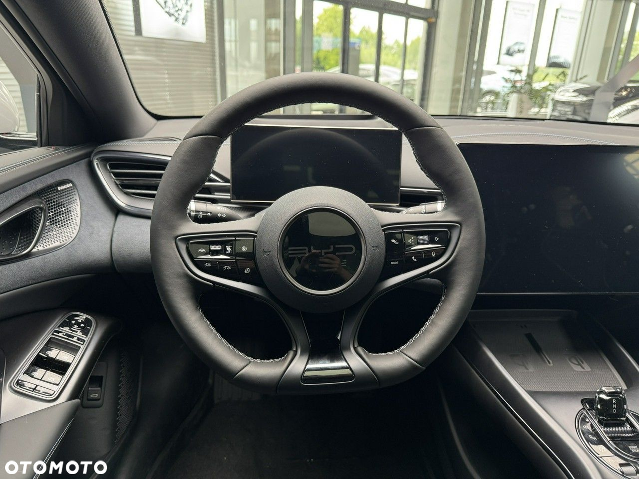 BYD Seal - 12